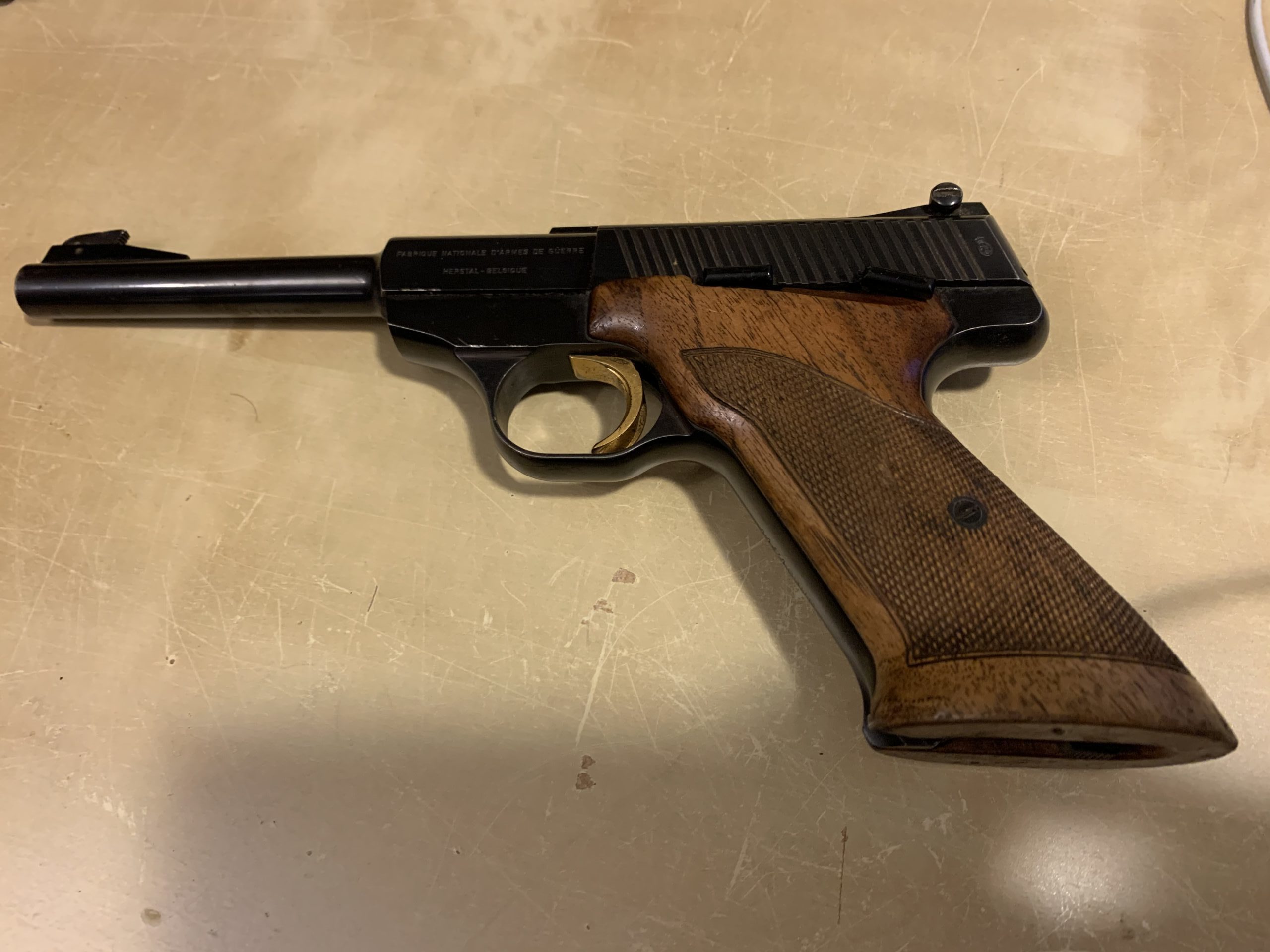 Belgian Fn Browning Challenger 22 Lr Semi Auto Pistol Skotfæriis 2459